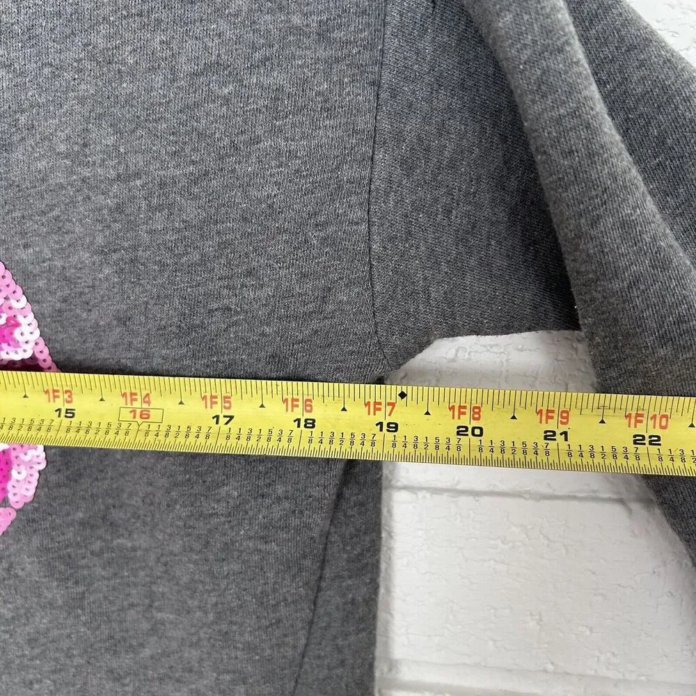 Juicy Couture Women Sweatshirt Medium Gray Graphic Lips Sequin Pullover Vintage - Picture 5 of 7